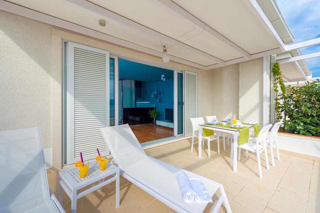 Apartments Villa Azzurra Bol Ngoại thất bức ảnh