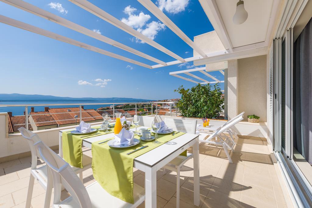 Apartments Villa Azzurra Bol Phòng bức ảnh