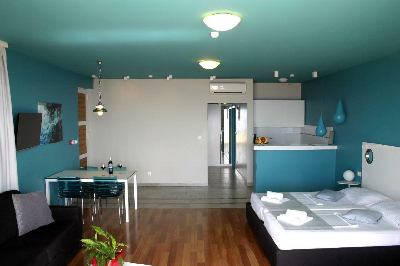 Apartments Villa Azzurra Bol Ngoại thất bức ảnh